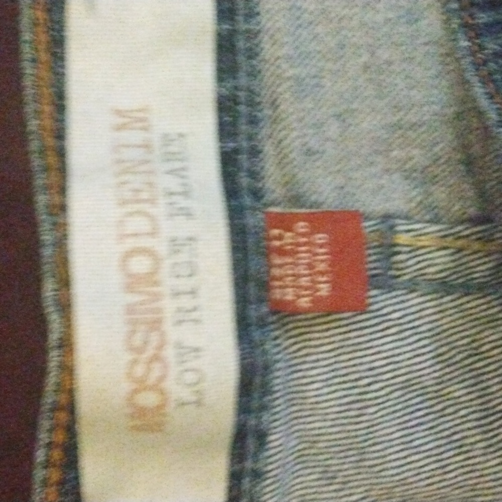 Jeans - Picture 2 of 4